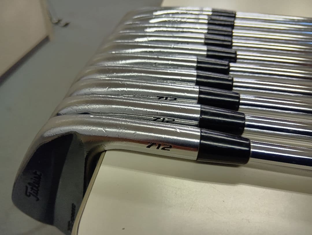Titleist 712 アイアンセット P-3＋WEDGE２本