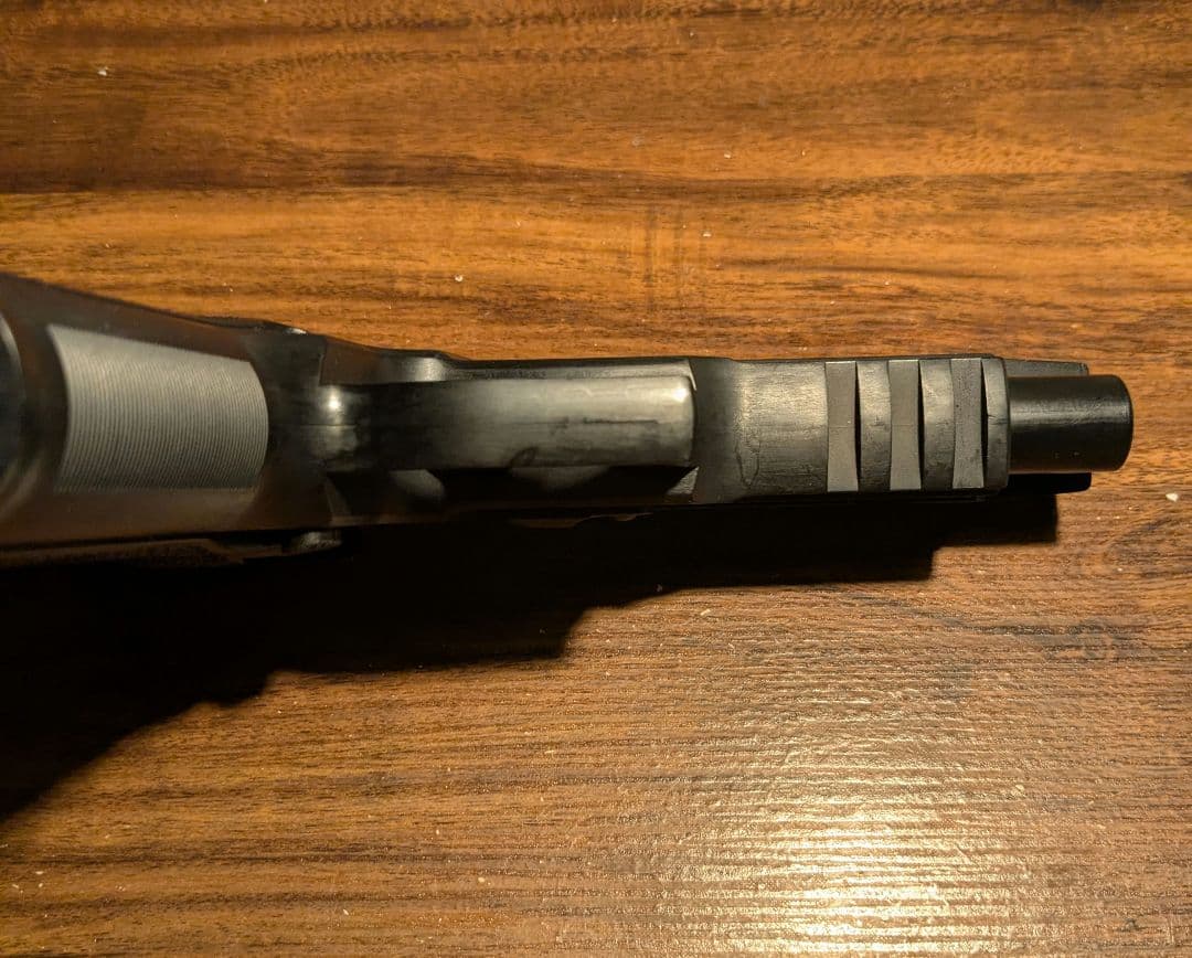 東京マルイ　P226 レイル
