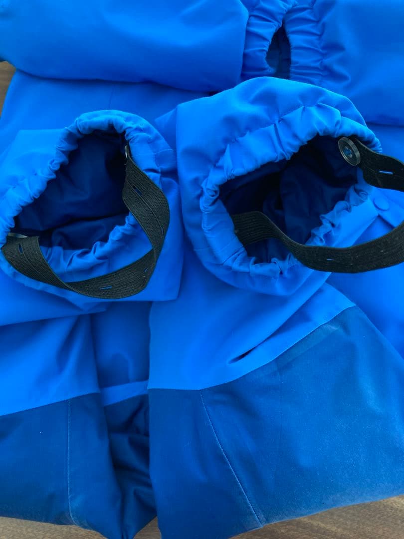 Patagonia キッズ　スノーウェアつなぎ　ジャンプスーツ雪遊びパタゴニア