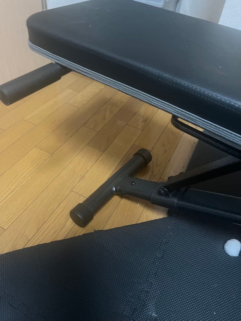 折りたたみトレーニングベンチ 黒