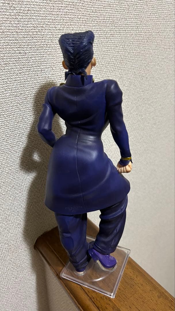 ジョジョ 一番くじ　ジョナサン　ジョセフ　仗助　フィギュア