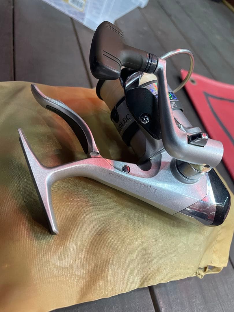 Daiwa EMBLEM-S 3000LBC スピニングリール