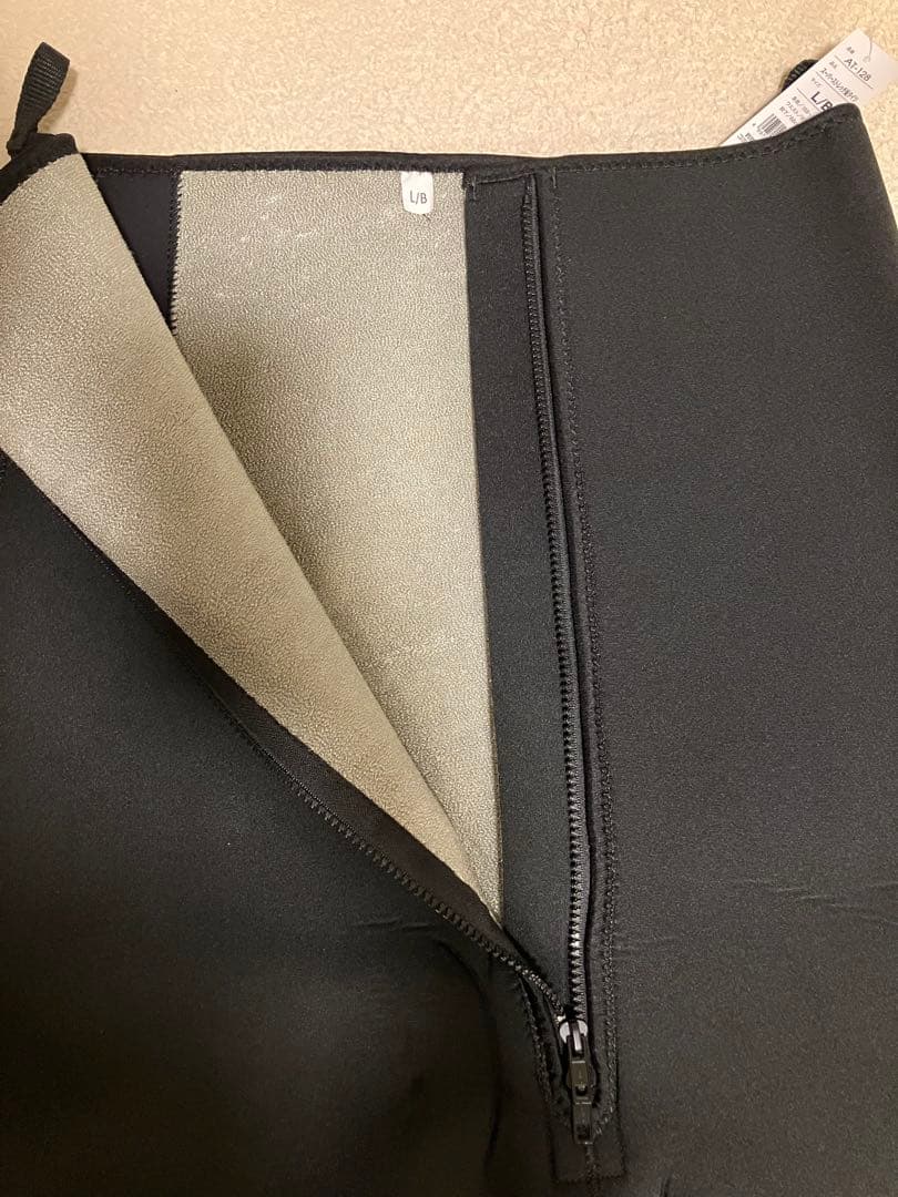 新品未使用　鮎タイツGOLD FEELING Ｌサイズ