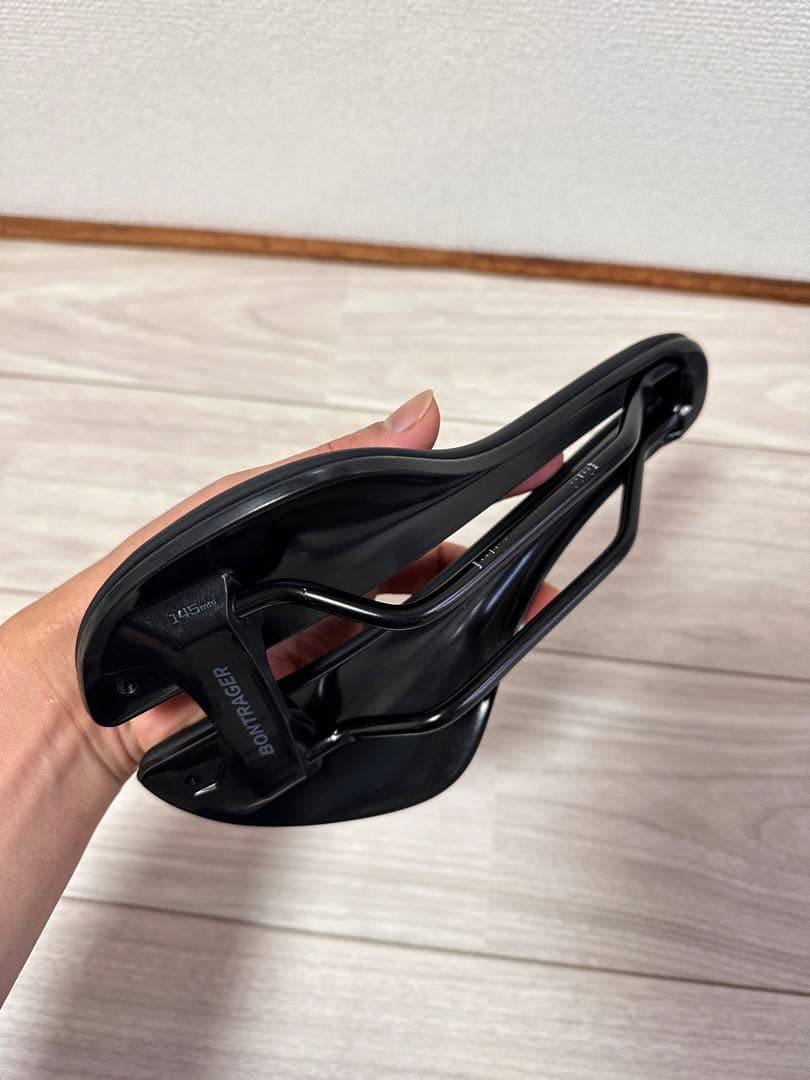 ボントレガー Aeolus Comp サドル 145mm