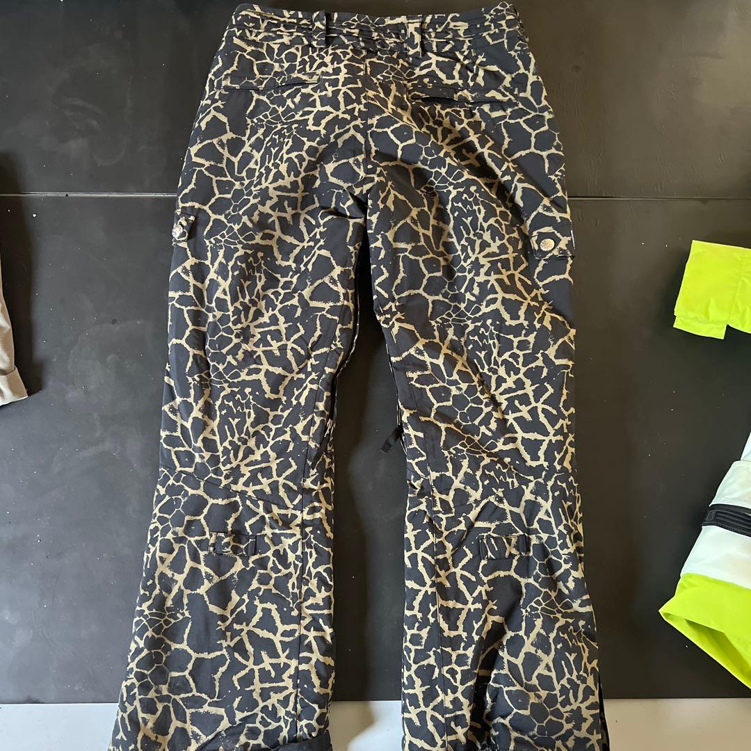 Burton スノーボードウェア上下　Mサイズ