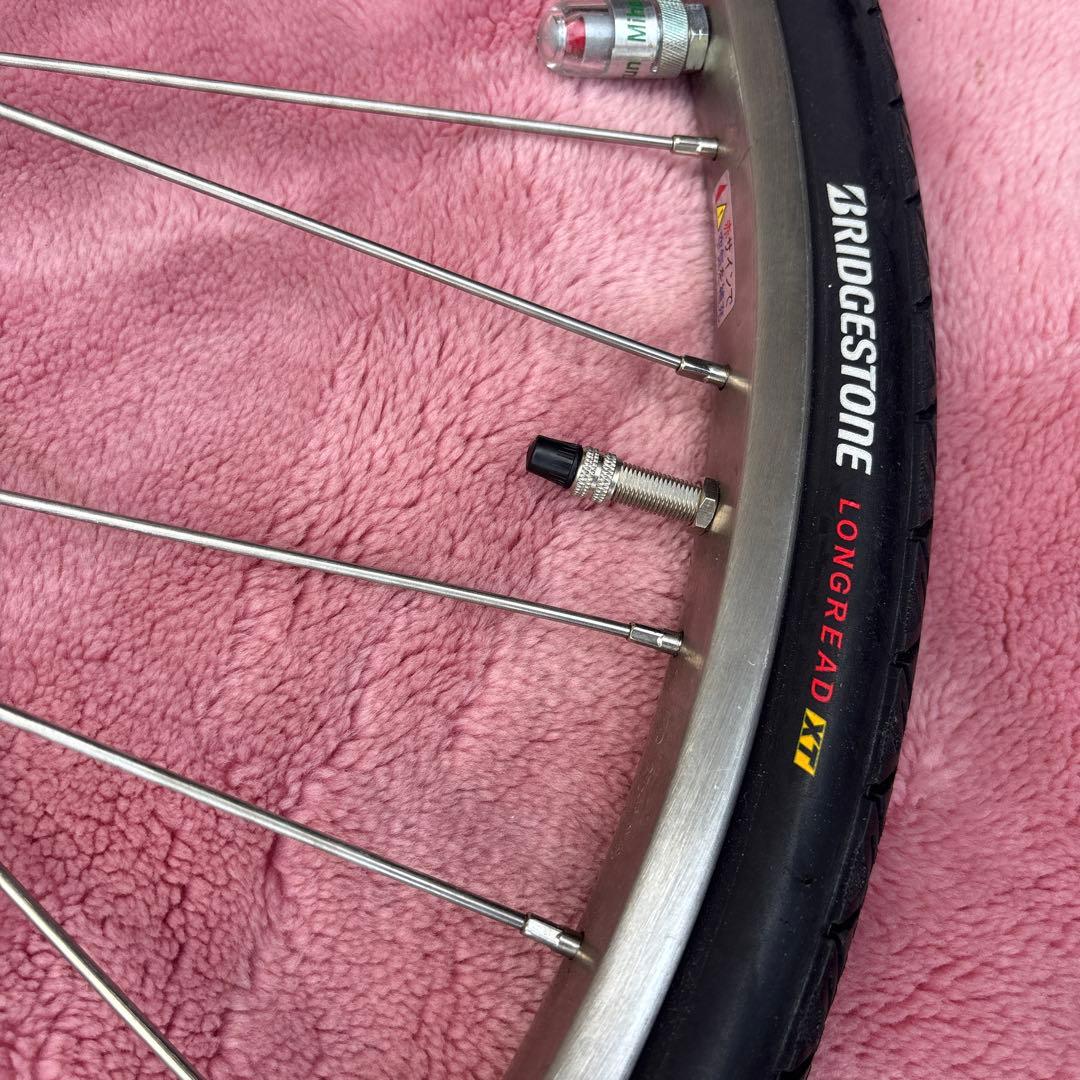 ブリヂストン　BRIDGESTONE LNNGREAD XT タイヤ