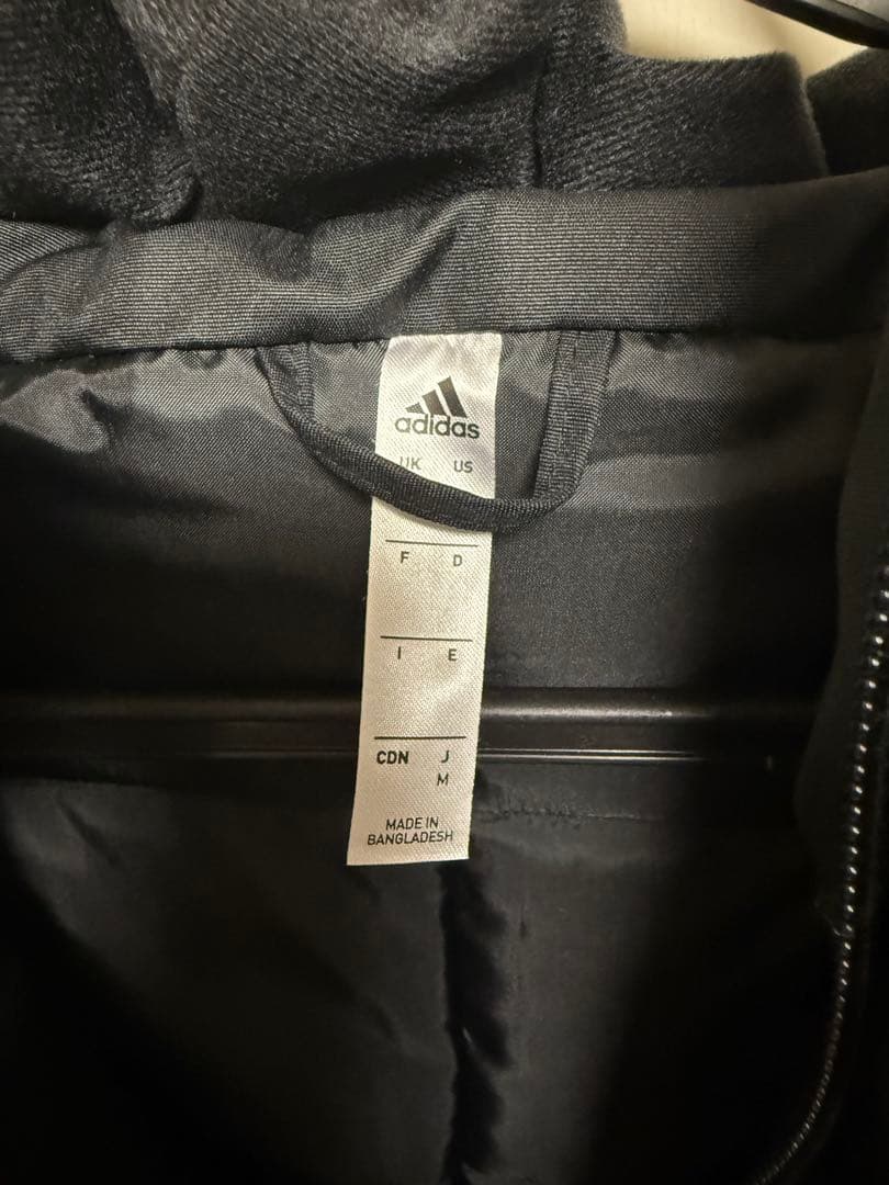 adidas 黒 ベンチコート M