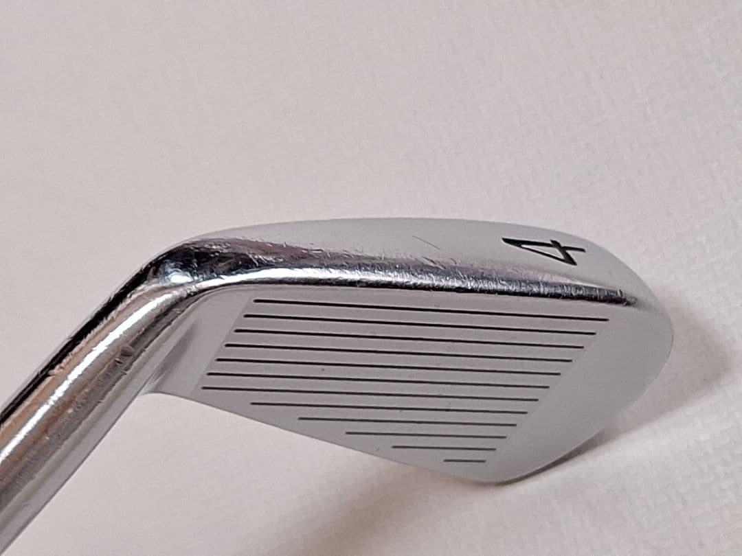 タイトリスト 718 MB 4番アイアン KBS TOUR 130 X 単品