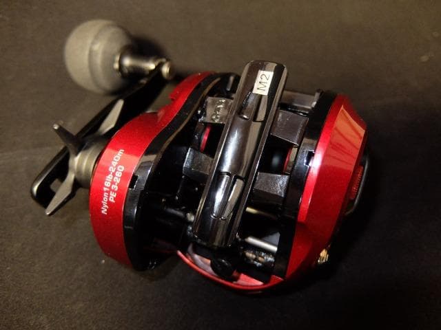 tailwalk WIDE BASAL VT 61L ベイトリール