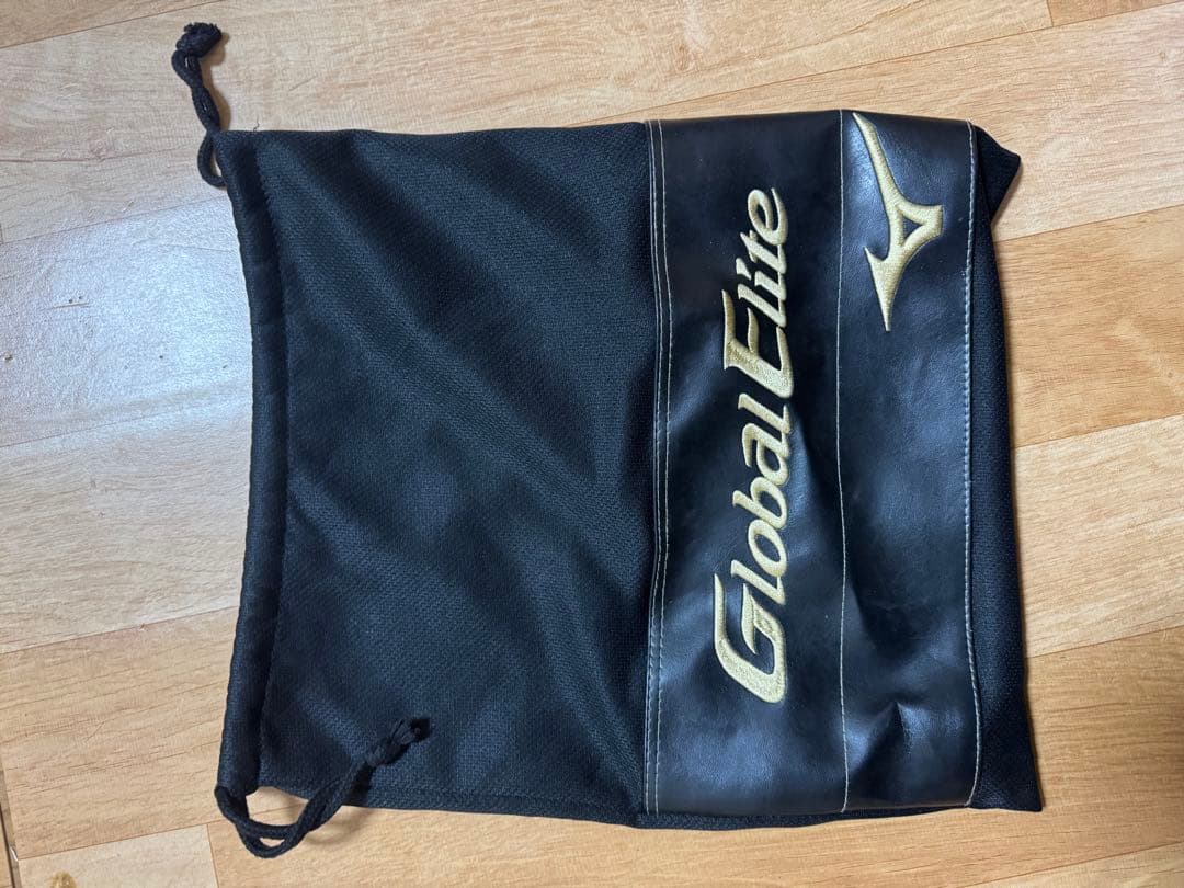 Mizuno ブラック 軟式グローブ 右投げ用