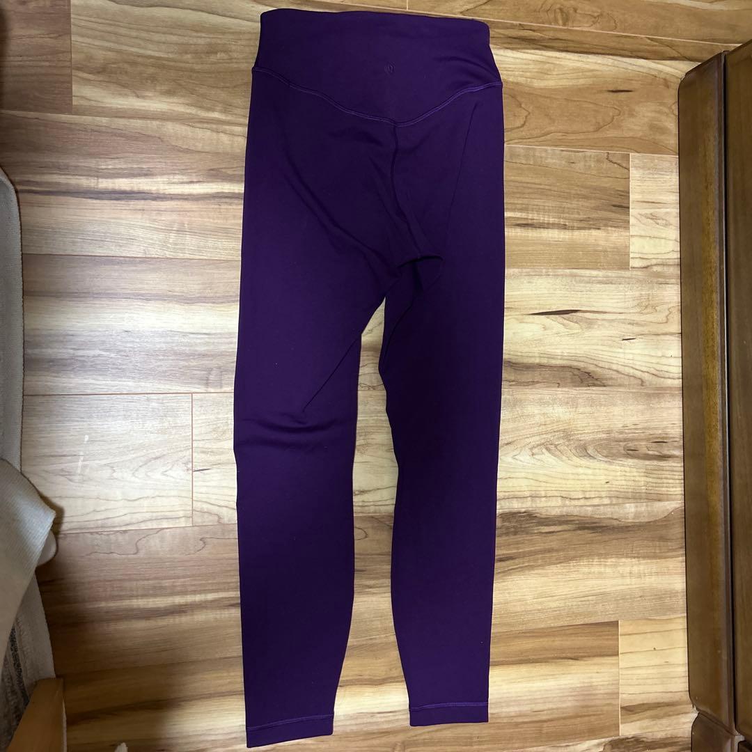 Lululemon パープル レギンス サイズ4
