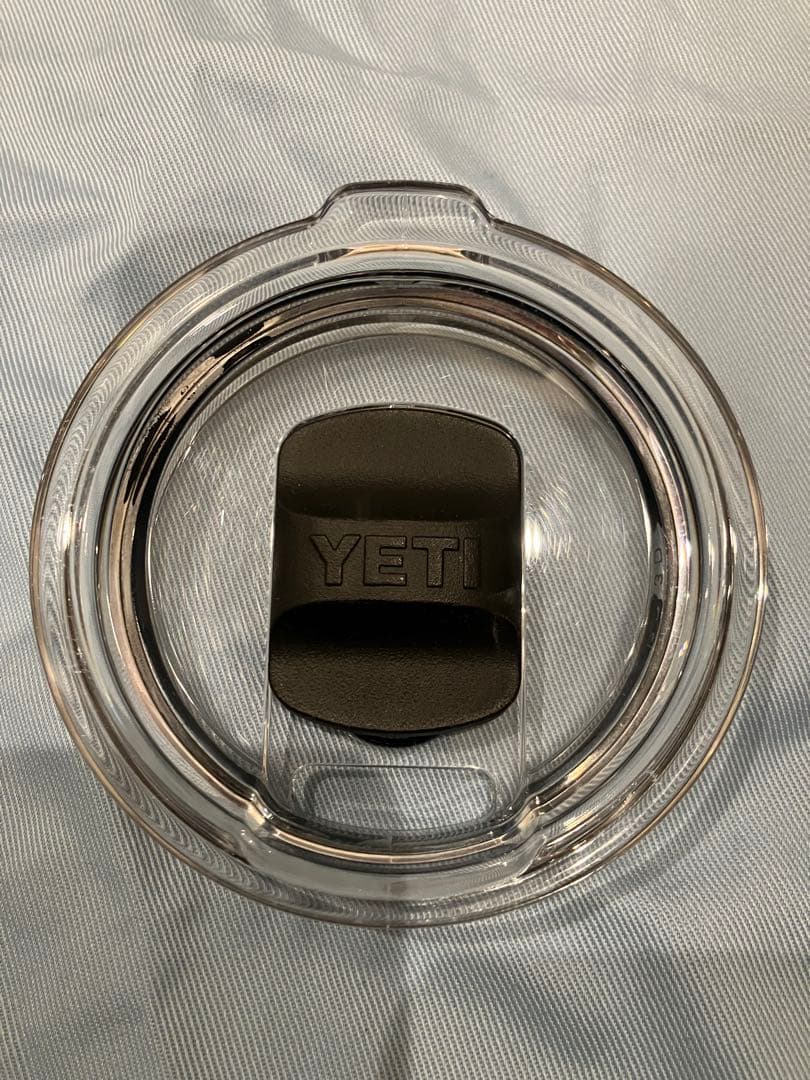 YETI イエティ　マグカップ2カラー【中古品】　ノベルティ缶ステッカー