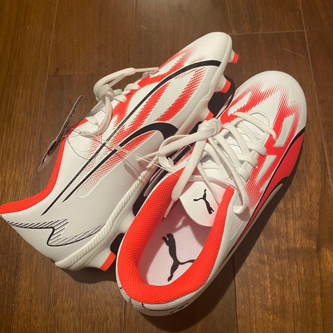新品未使用　サッカースパイク　24センチ　4足まとめ売り　プーマ　アンブロ