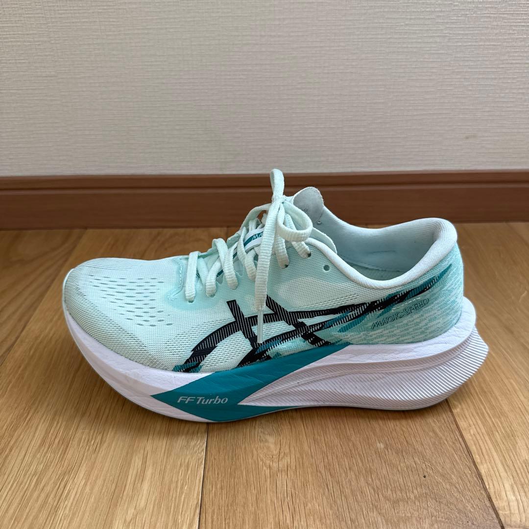 アシックス　Magic Speed4 24.5cm