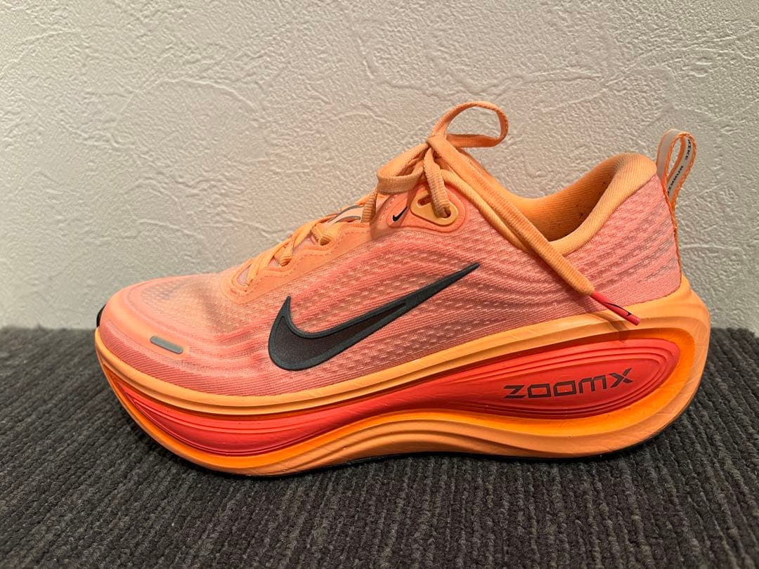 Nike ボメロ プラス ランニング シューズ マラソン 25.5cm