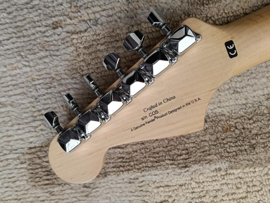 【USED】 Squier by Fender　エレキギター サンバースト