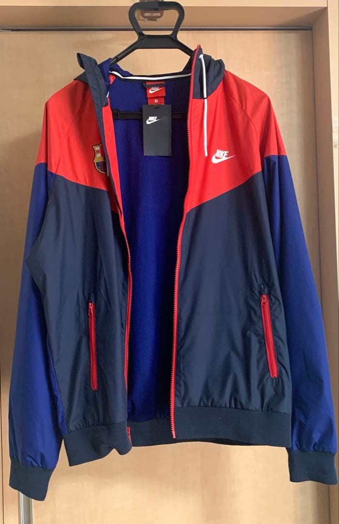 NIKE ナイキ　バルセロナ　ウィンドブレーカー
