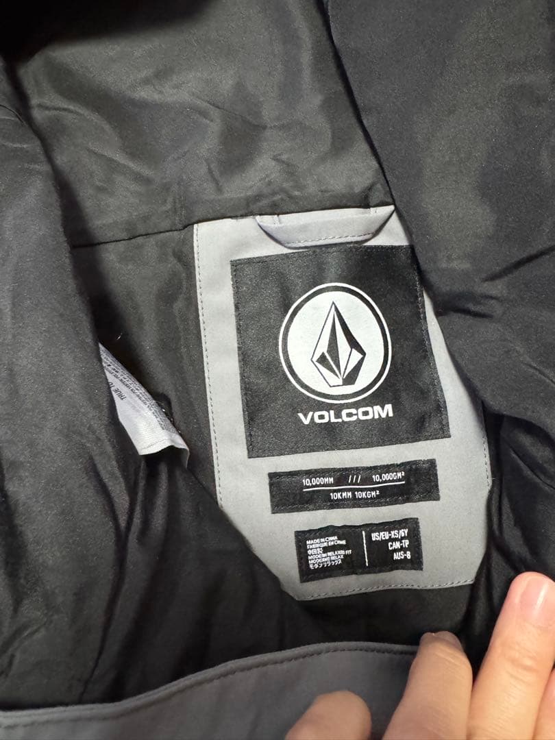volcom キッズ　ビブパンツ　6y