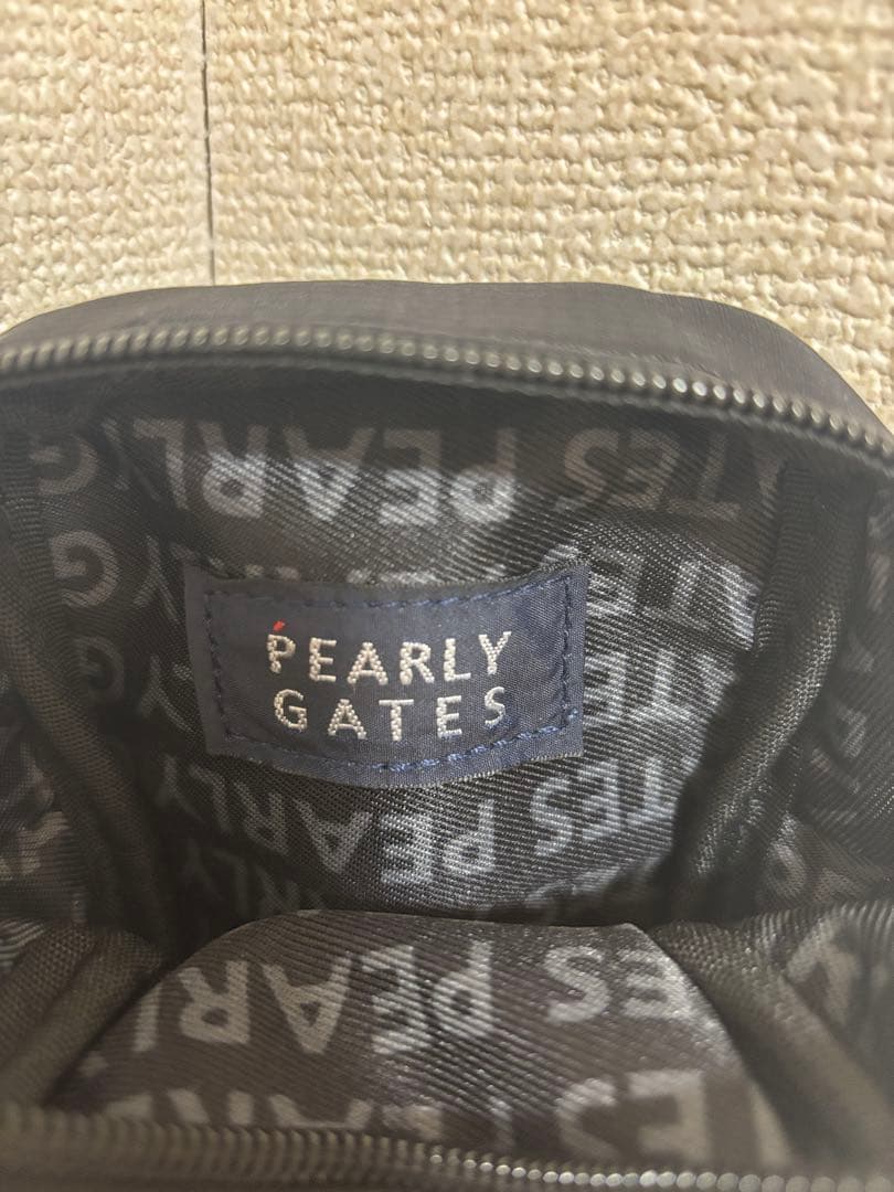 【値下げ】PEARLY GATES 黒 ポーチ カラビナ付き