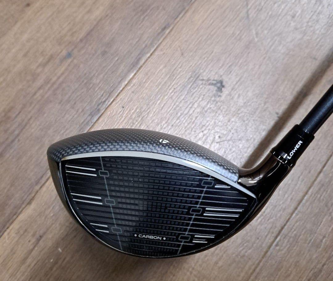 TaylorMade Qi35 ドライバー 10.5度TM55S ベッドカバー付