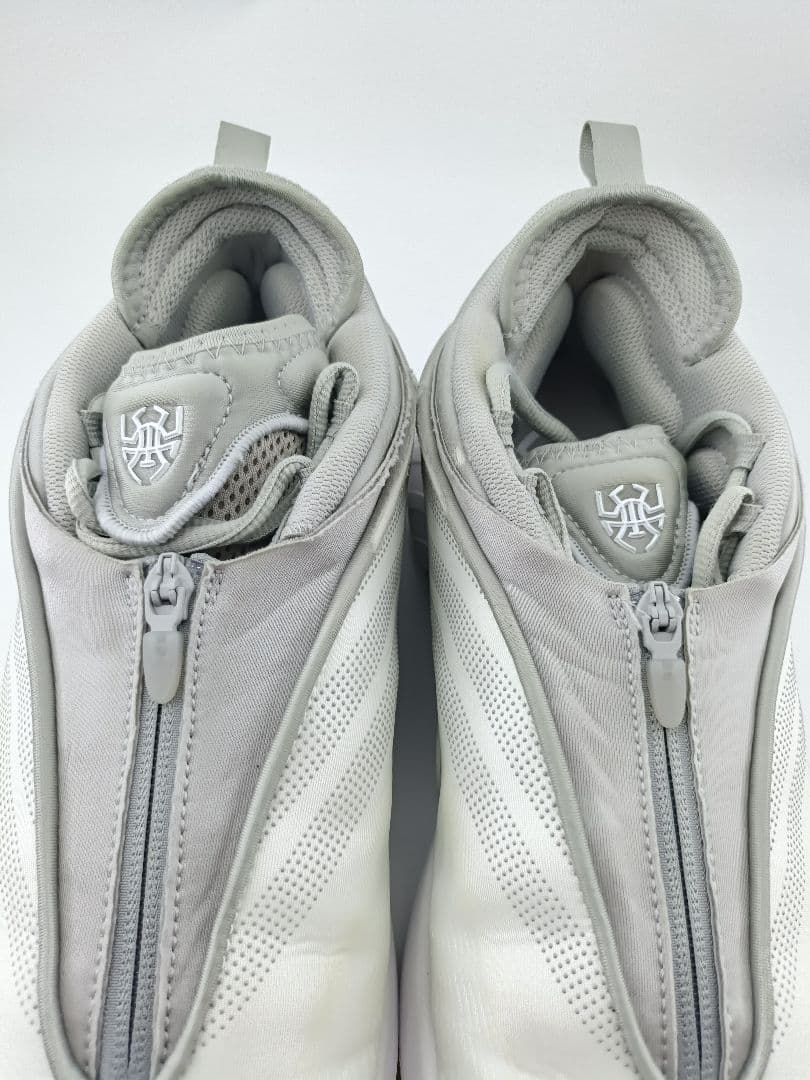 adidas d.o.n issue 7 28.5cm ホワイト・グレー don