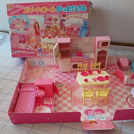 リカちゃんファミリーハウス