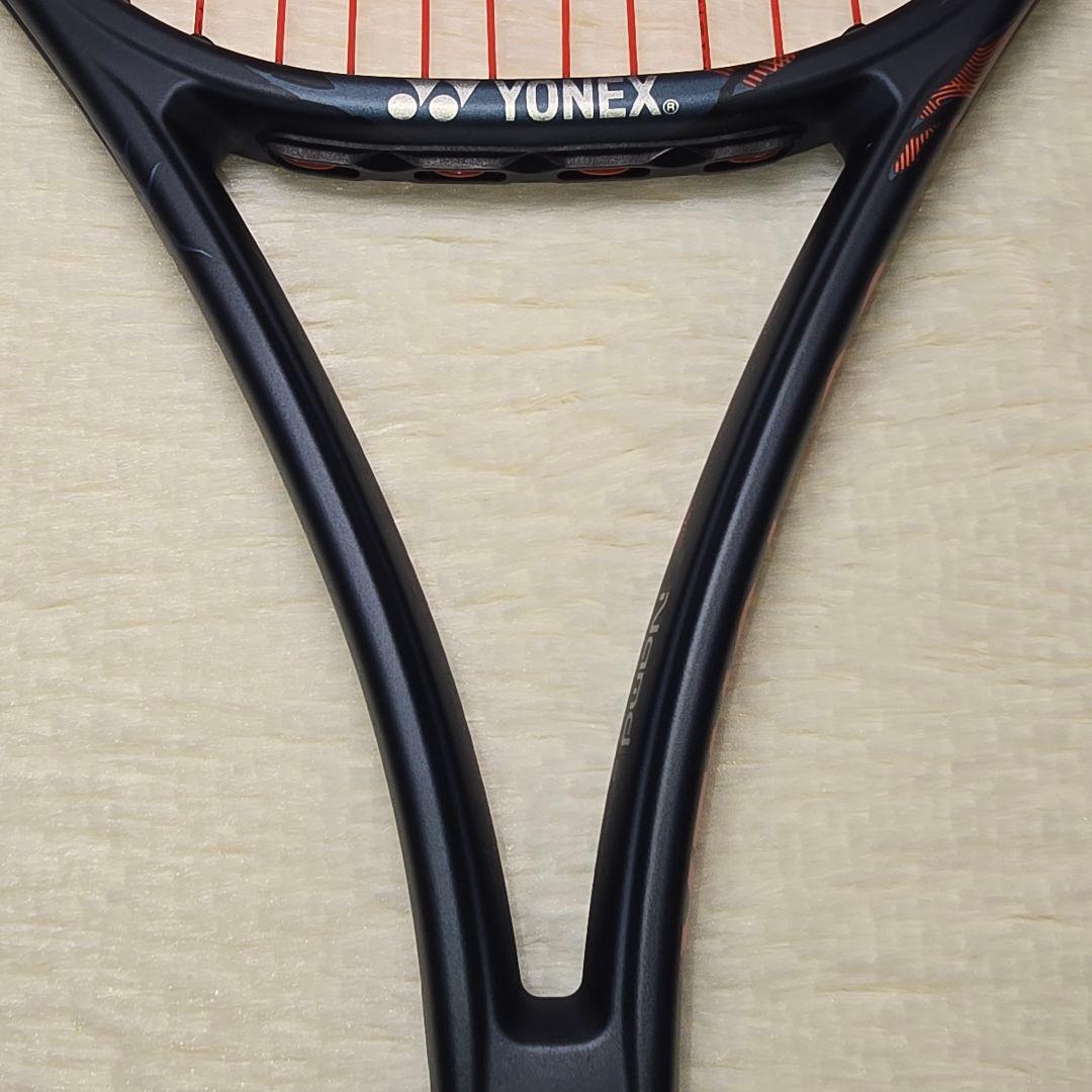 【極美品】YONEX VCORE PRO 100 テニスラケット ブイコア
