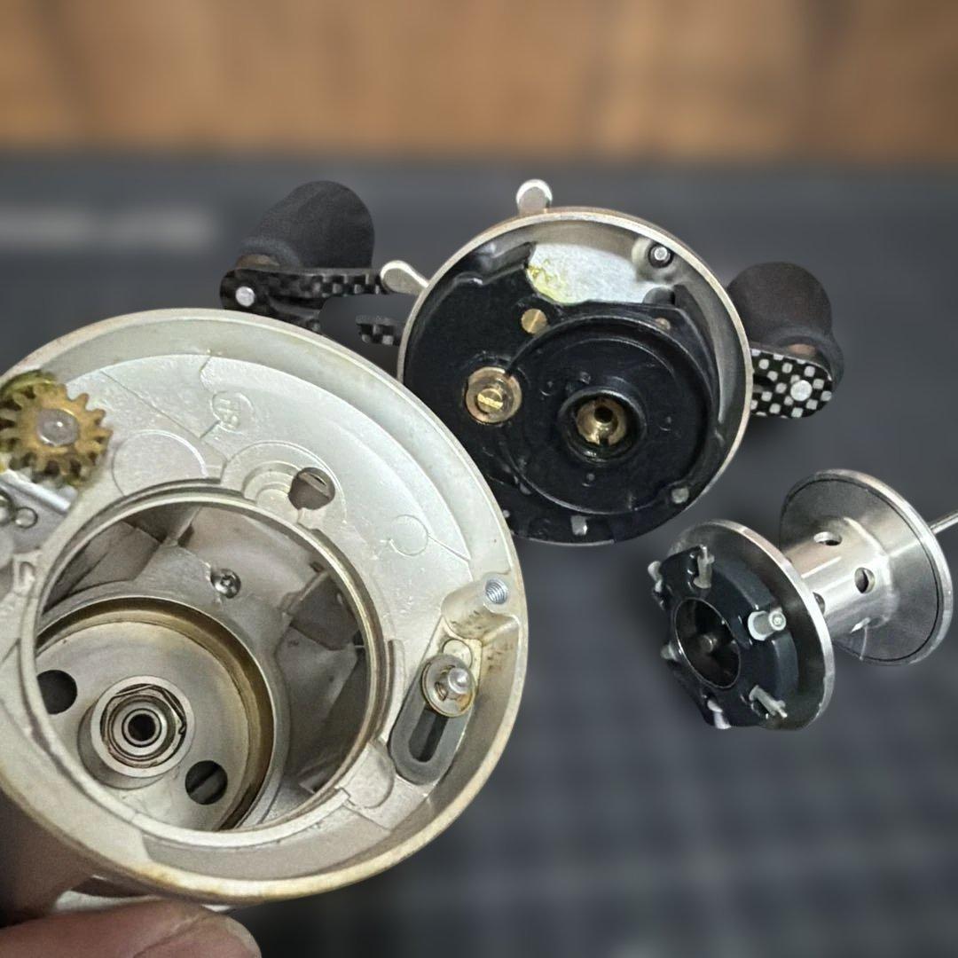 シマノ SHIMANO 初代 92 カルカッタ 100 日本製