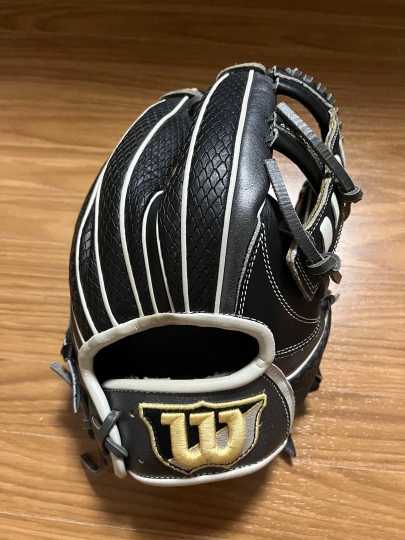 Wilson D5 軟式グローブ ブラック/ホワイト