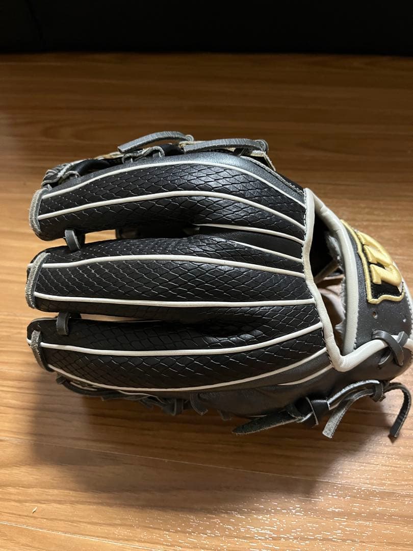 Wilson D5 軟式グローブ ブラック/ホワイト
