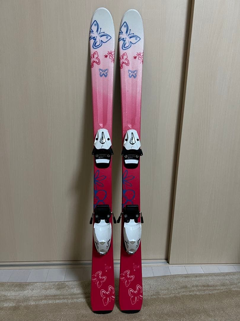 【美品】キッズ用 スキー板106cmスキー靴20cm ストックの4点セットです。