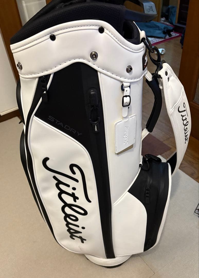 Titleistエリートパフォーマンス５ステイドライ キャディバッグ ホワイト白