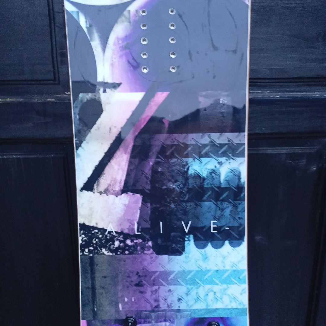 ＺＵＭＡ ALIVE スノーボード 155 美品
