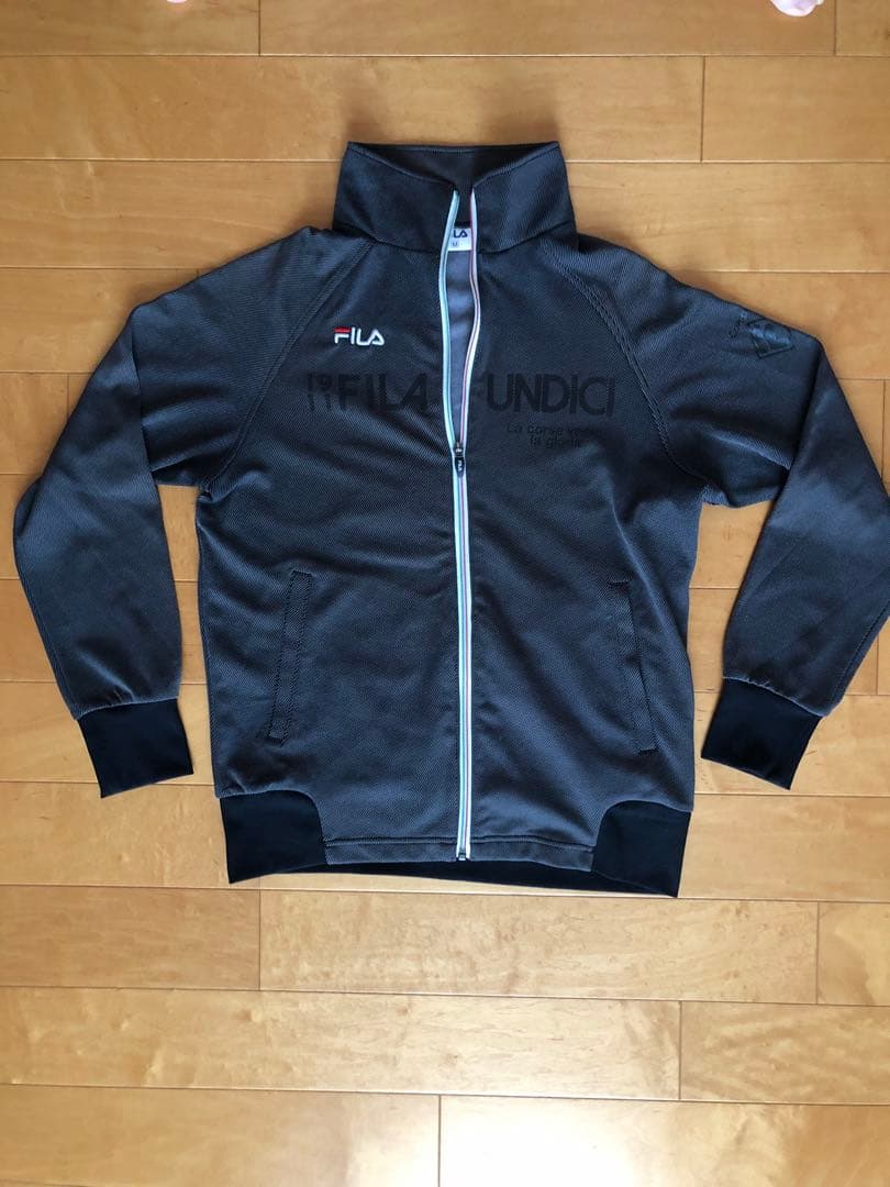 FILA グレー ウォームアップウェア　ジャージ　上下　M
