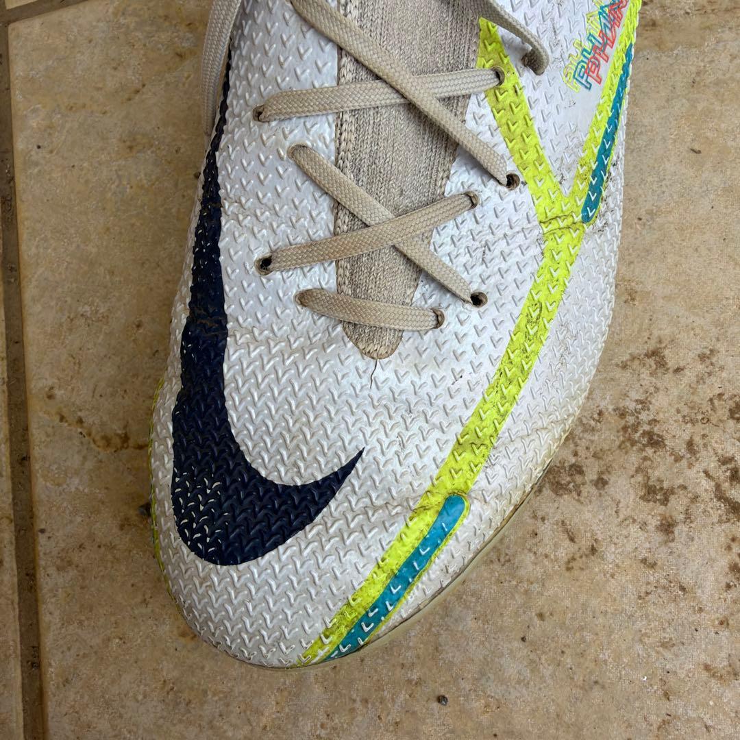 Nike PHANTOM GT2 エリート　AG-PRO