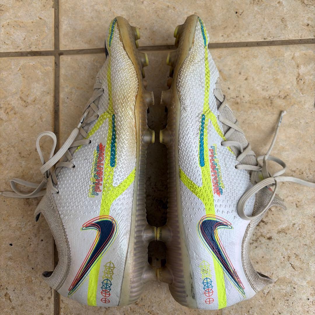 Nike PHANTOM GT2 エリート　AG-PRO