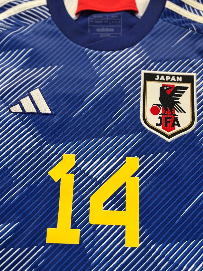 [美品] adidas 日本代表 2022 レプリカユニフォーム伊東純也 14