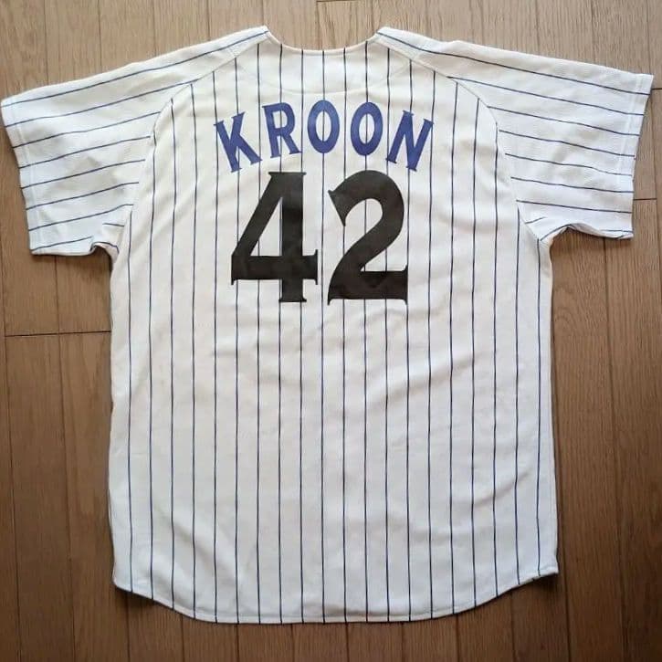 【新品】横浜ベイスターズ　クルーン選手　ユニフォーム　Lサイズ　激レア