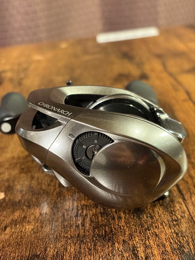 【美品】シマノ　SHIMANO クロナーク150XG 右ハンドル