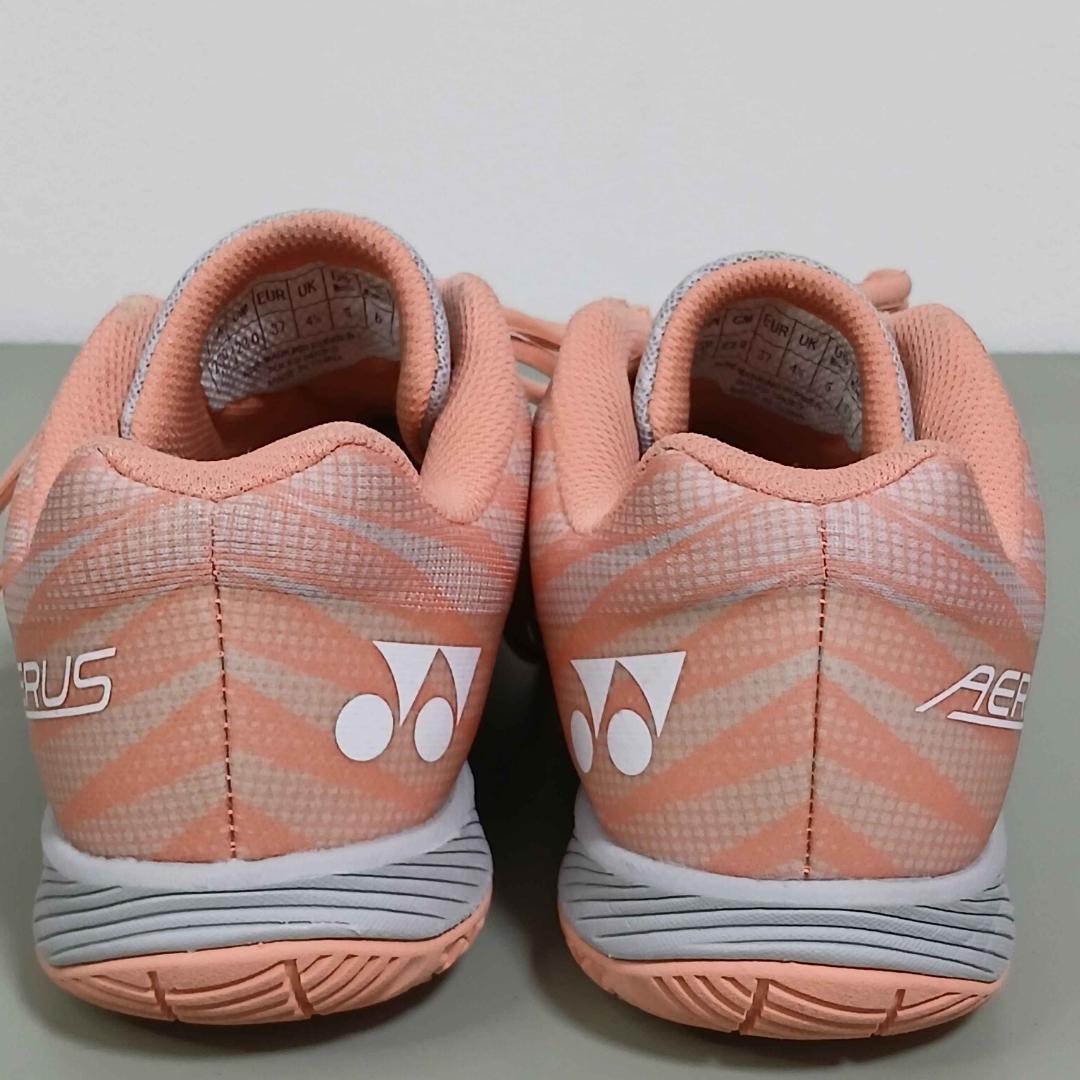 【美品】YONEX パワークッション エアラスZウィメン バドミントン 23cm