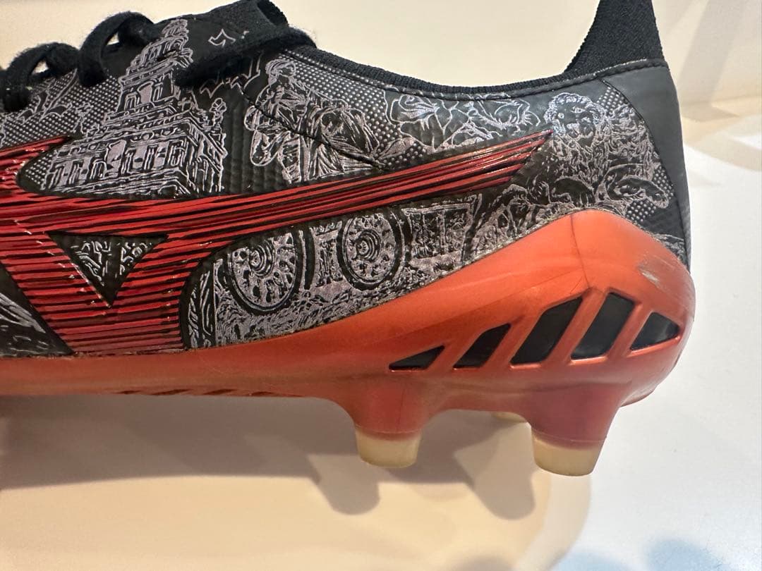 ミズノ　モレリア　セルヒオラモス　 MIZUNO MORELIA 26cm