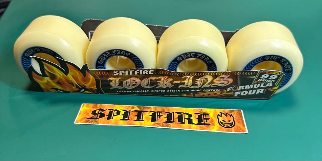 スピットファイヤ SPITFIRE LOCK-INS 55mm ウィール値下げ中
