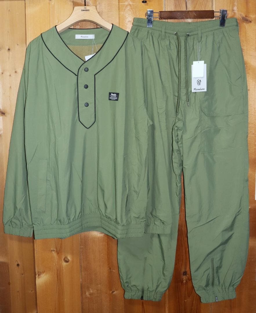新品 ラッセルノ B.B Vネックプルオーバー & パンツ セット (5/L)Ⓗ