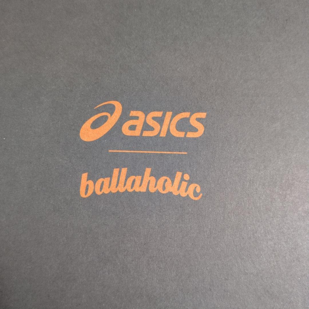 アシックス