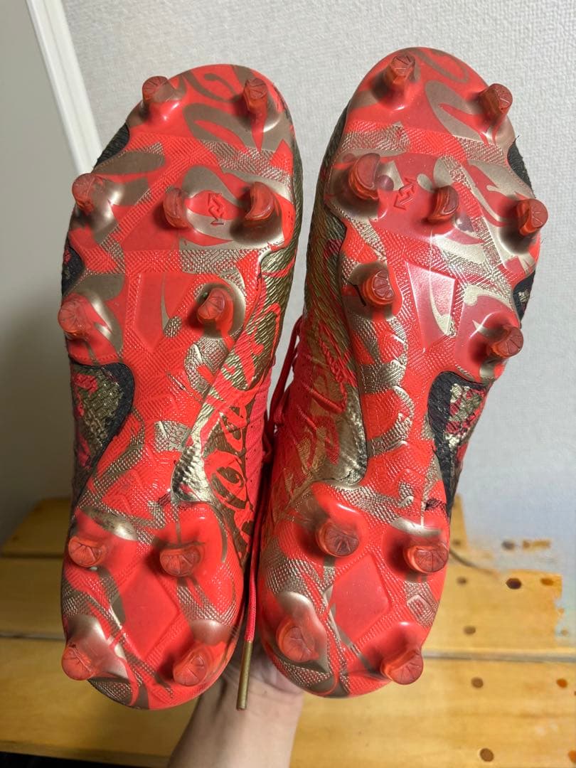PUMA フューチャーZ 1.4 NJR PE FG/AG 27.0cm
