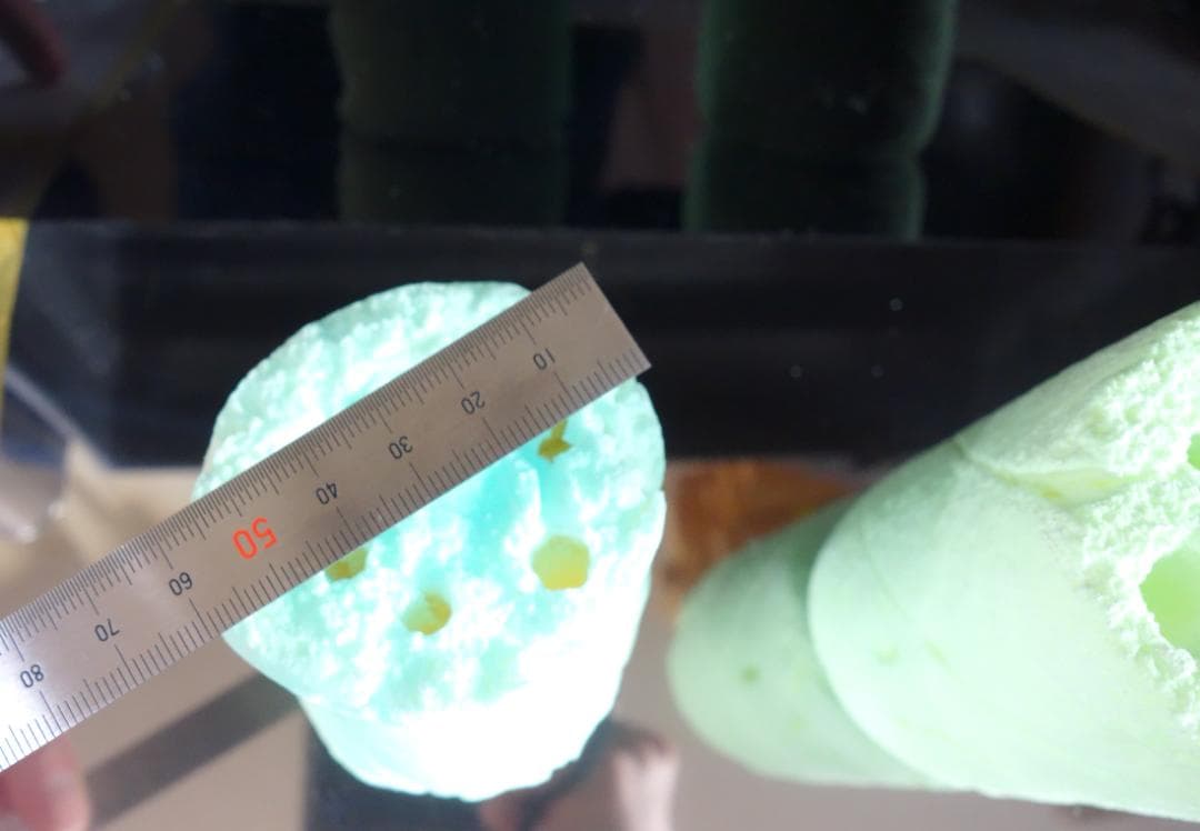 極希少　蓄光の塊り　原料そのまま　ブルーグリーン発光 オブジェ