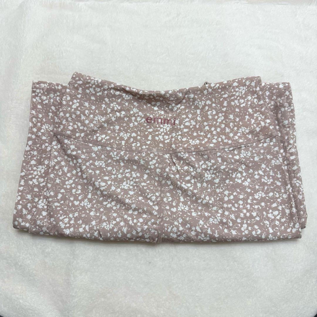 【emmi yoga】エミ ヨガウェア ミニフラワーレギンス size1 ピンク