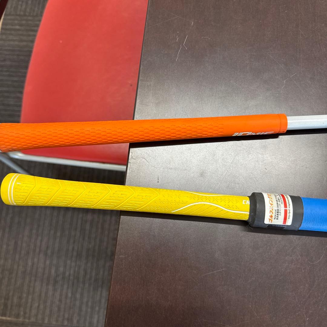 スイング練習器具　ホースとシャフトが柔らかいアイアン