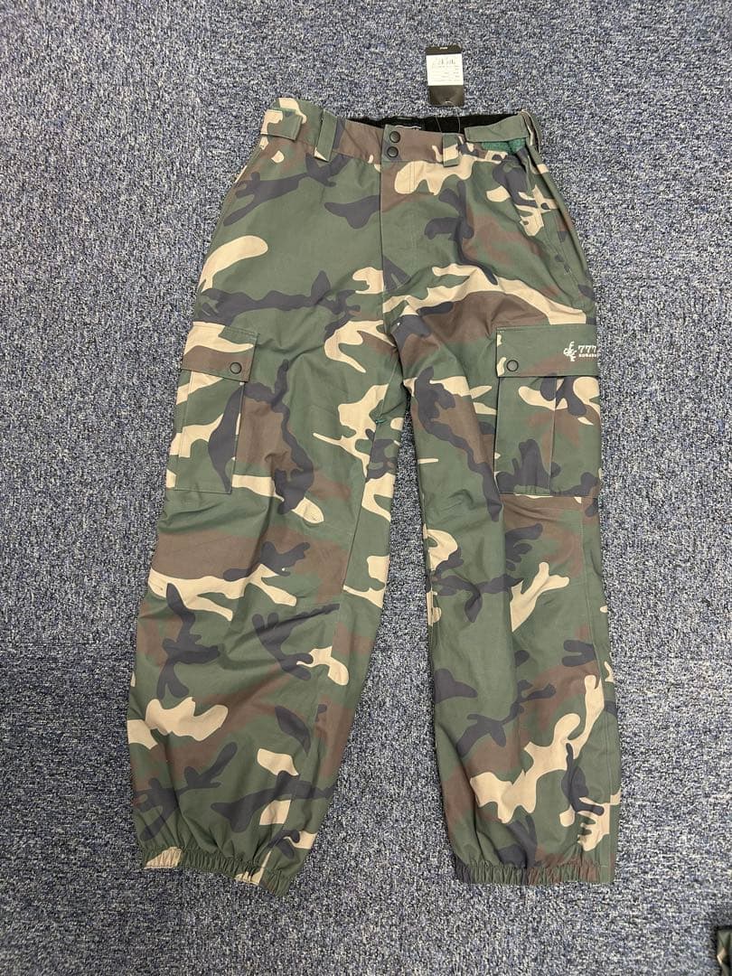 未使用　NOMADIK JKT PNT Lサイズセット