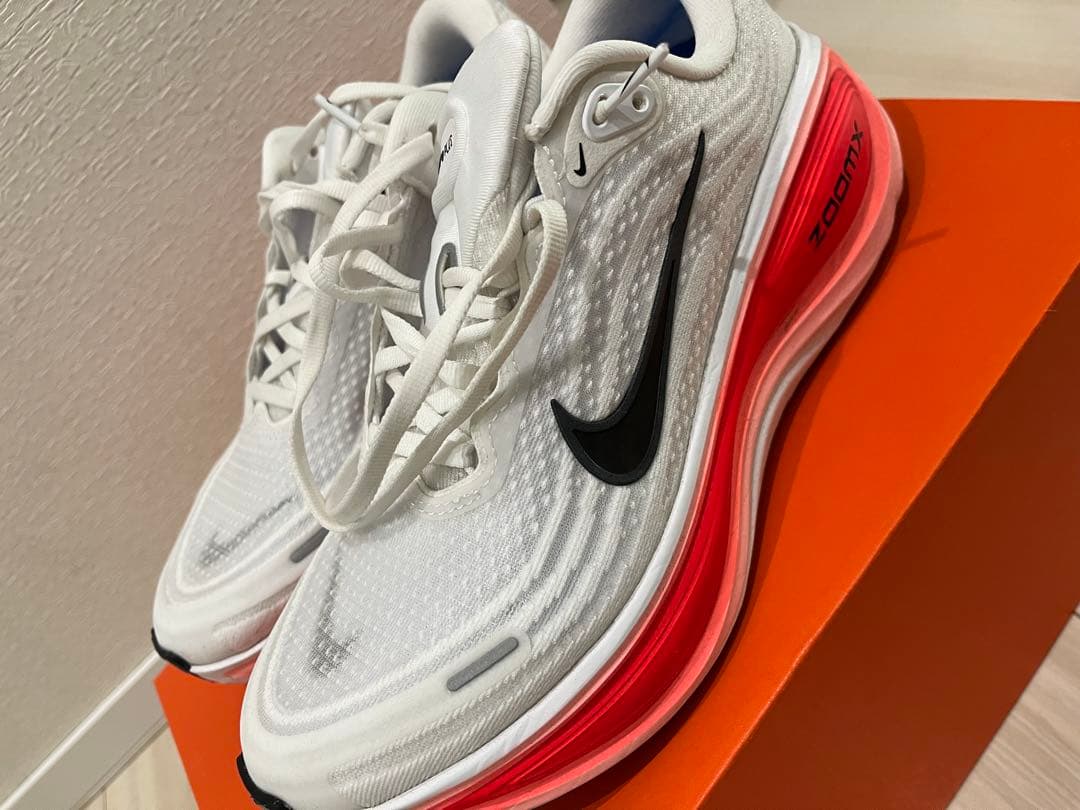 nike ナイキ ボメロ　ボメロプラス　24.5